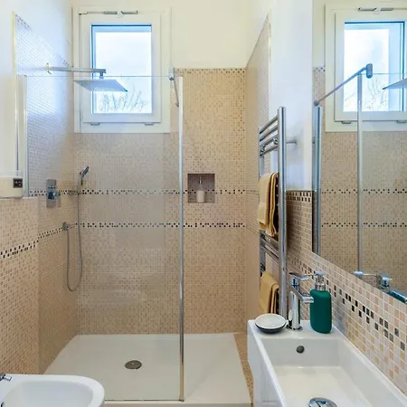 Rustica 8, Emma * San Pietro in Vincoli