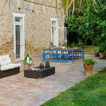 Villa Rustica 8, Emma