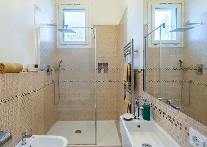 Rustica 8, Emma * San Pietro in Vincoli