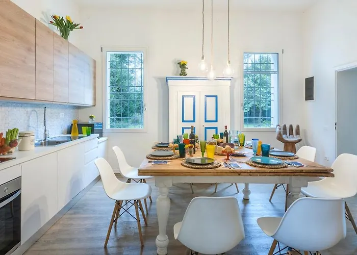 Villa Rustica 8, Emma San Pietro in Vincoli