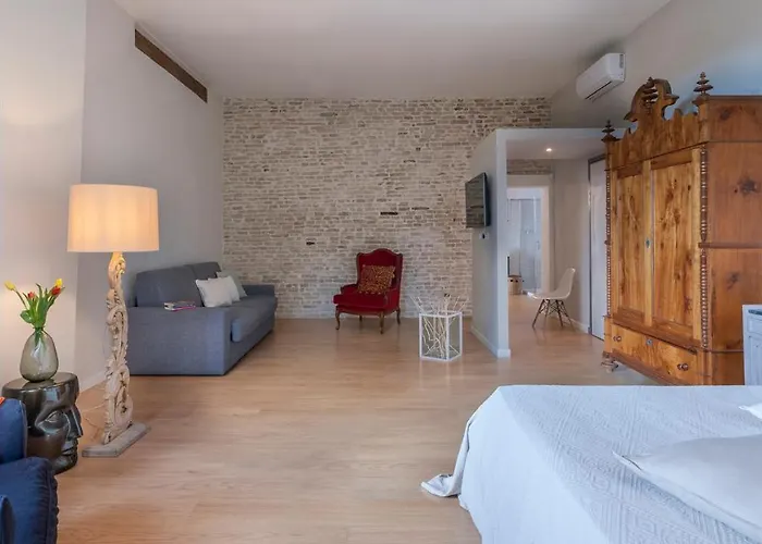 Villa Rustica 8, Emma San Pietro in Vincoli