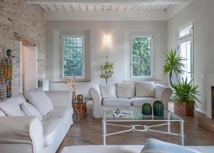 Villa Rustica 8, Emma San Pietro in Vincoli